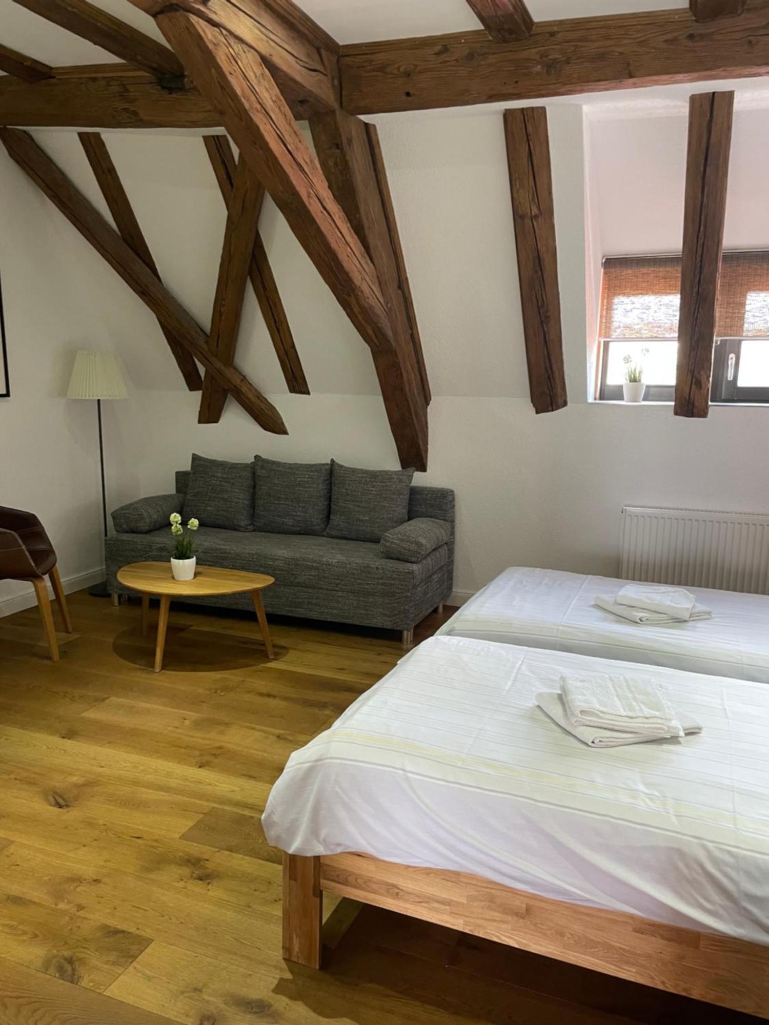 Gaestezimmer An Der Stadtmauer Besigheim Bagian luar foto