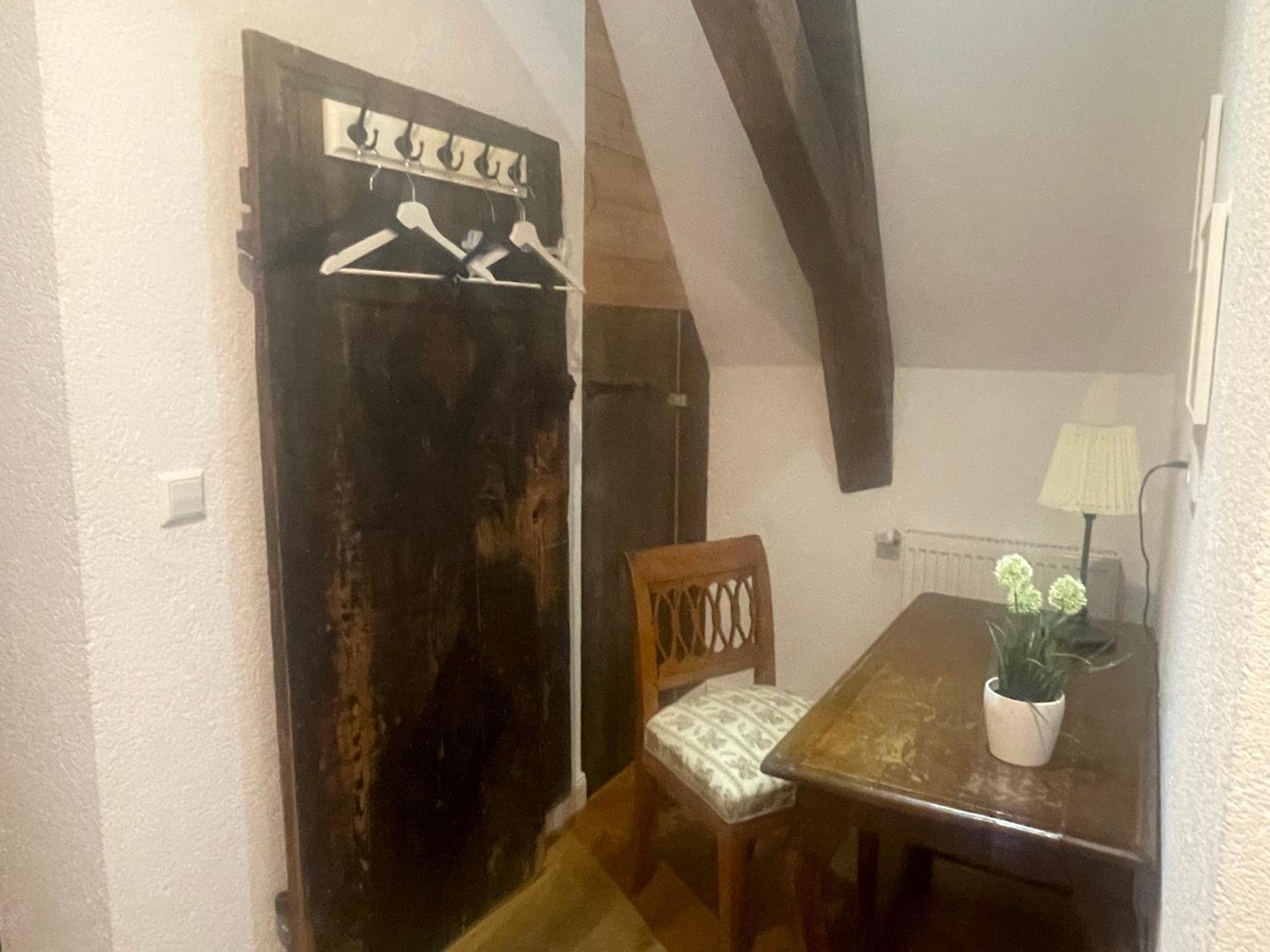 Gaestezimmer An Der Stadtmauer Besigheim Bagian luar foto